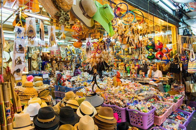 Khám phá các khu chợ đêm khi du lịch Bangkok - Thái Lan