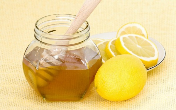 đau rát cổ họng