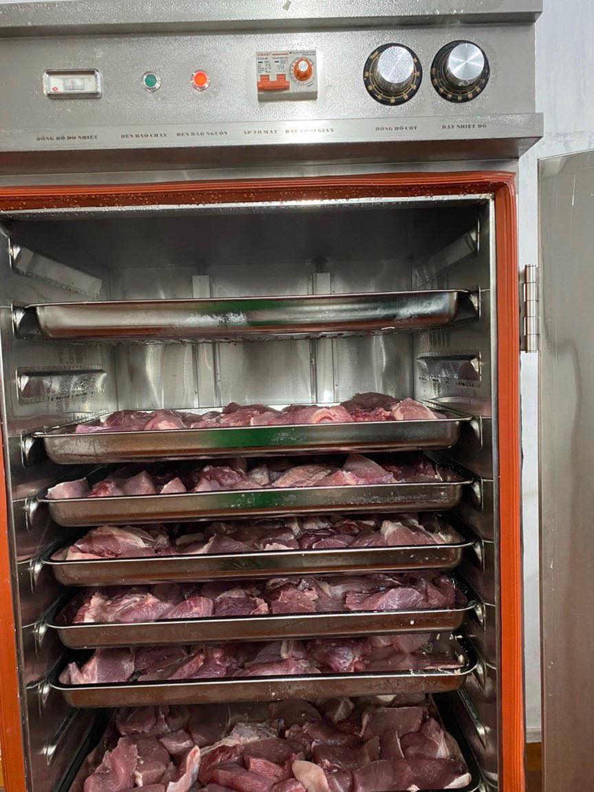 Hướng dẫn sản xuất Khô gà lá chanh - Món ănn vặt  Triệu đô  mùa Tết và Lễ hội Hướng dẫn sản xuất Khô gà lá chanh - Món ănn vặt  Triệu đô  mùa Tết và Lễ hội