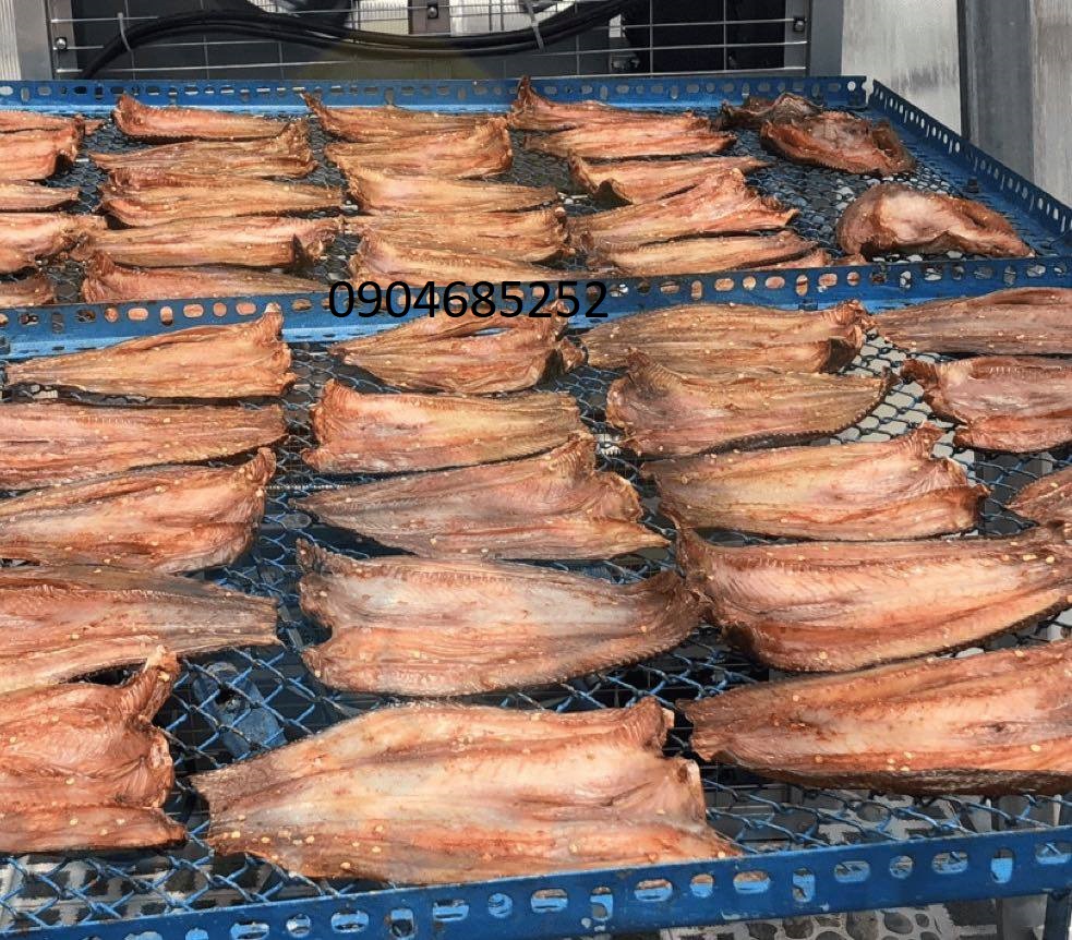 Hải sản sấy khô đạt chất lượng cao nhờ thiết bị máy sấy công nghiệp chuyên dụng