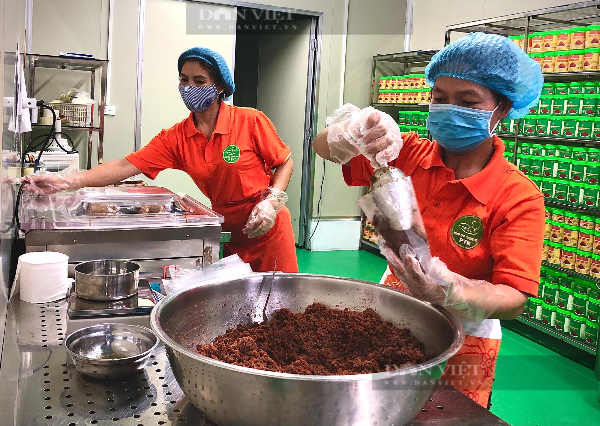 Mô hình sản xuất mắm tép chưng thịt được đánh giá cao - Từ một món ăn truyền thống trở thành đặc sản