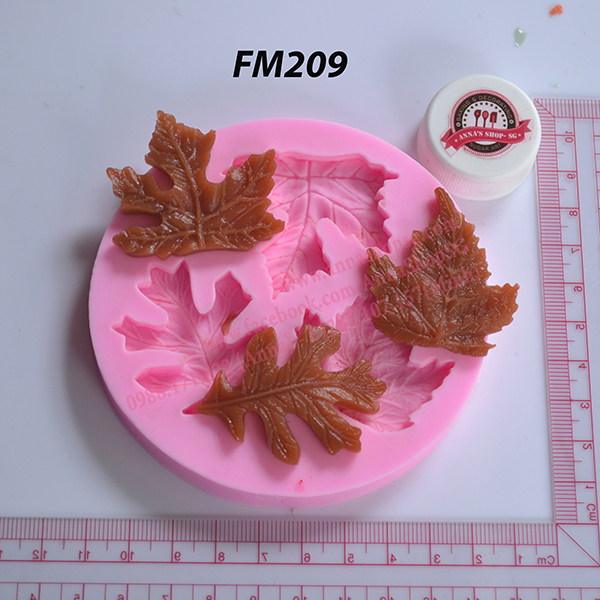 KHUÔN FONDANT LÁ IVY FM209