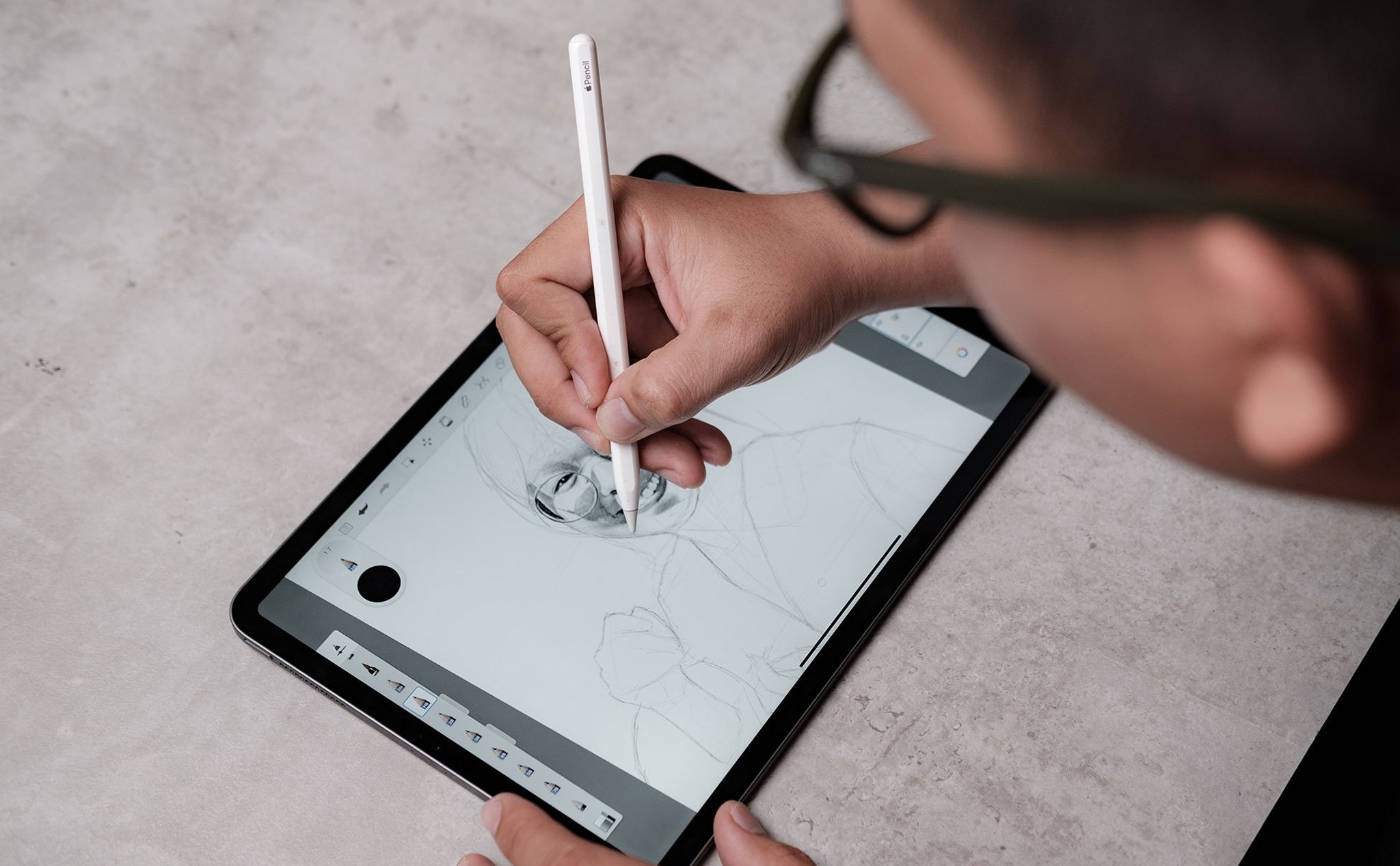 Với mình, Apple Pencil là cây bút tuyệt vời nhất để vẽ trên iPad