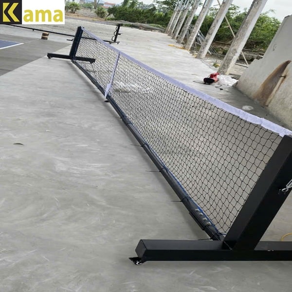 tru-luoi-pickleball-thi-dau