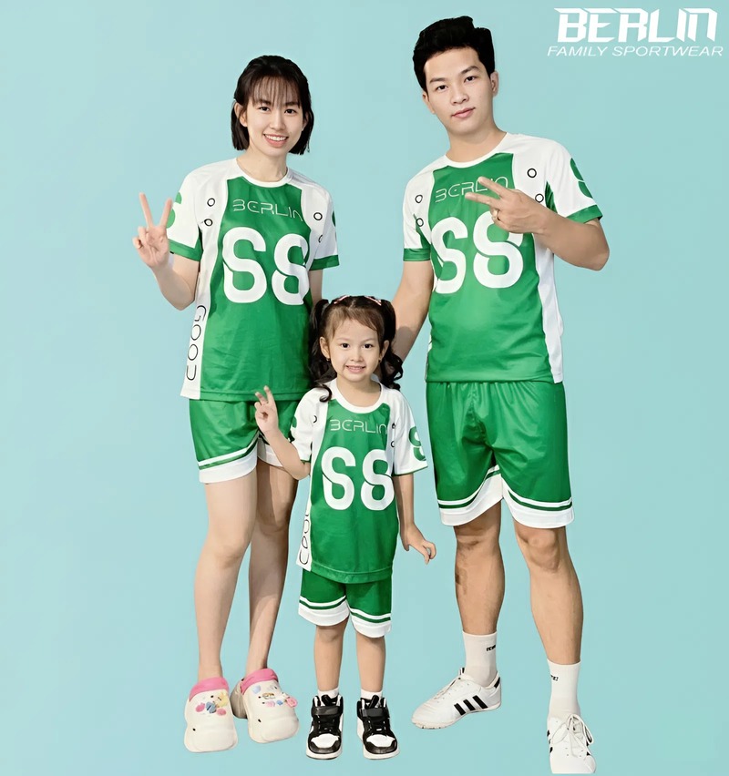 BỘ ĐỒ THỂ THAO GIA ĐÌNH-GĐ2 BERLIN XANH LÁ