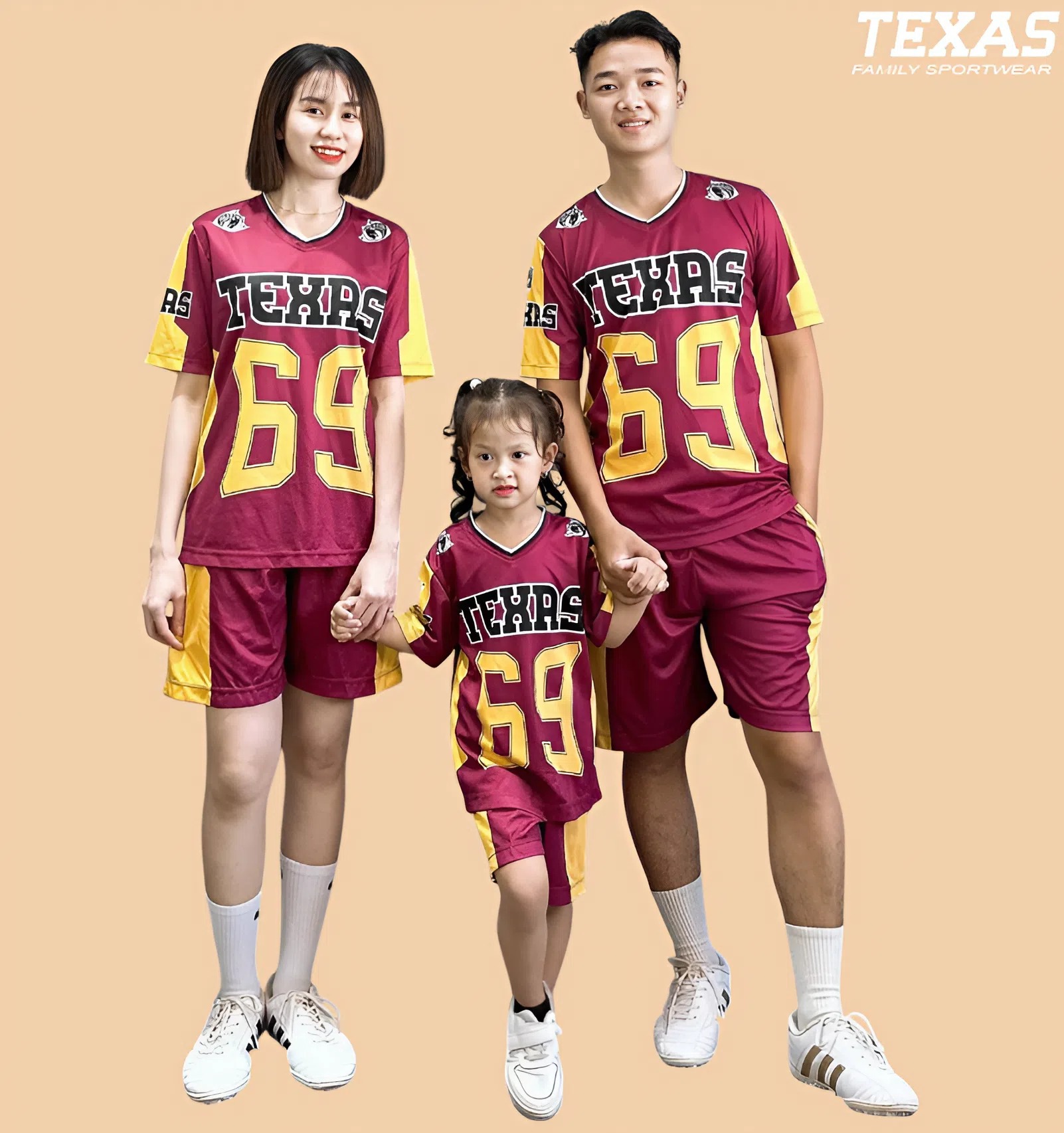 BỘ ĐỒ THỂ THAO GIA ĐÌNH- GĐ5 TEXAS ĐỎ ĐÔ