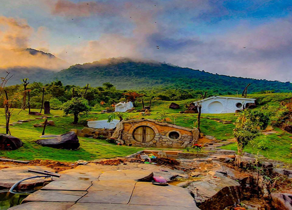 Bạch Mã Village  - Ngôi làng Hobbit siêu xinh tại Huế