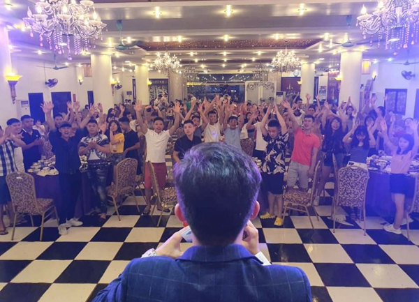 Kịch bản tổ chức tiệc tất niên cuối năm