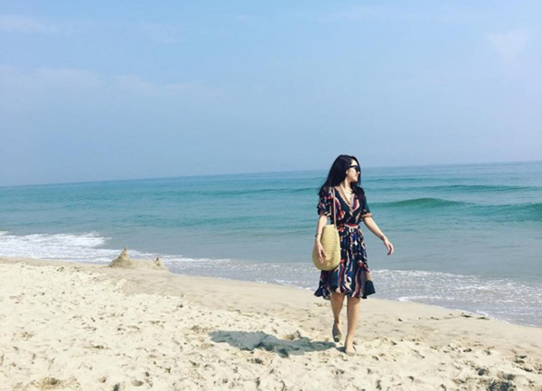 Kinh Nghiệm Du Lịch BIỂN THIÊN CẦM Bỏ Túi Mùa Hè 2025