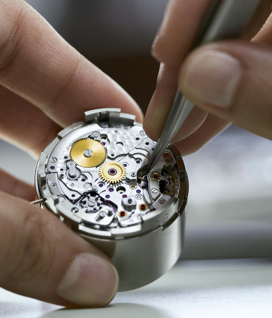 BẢO DƯỠNG ĐỒNG HỒ ROLEX: THẤY CŨNG ĐẮT NHƯNG MÀ CŨNG ĐÁNG! BẢO DƯỠNG ĐỒNG HỒ ROLEX: THẤY CŨNG ĐẮT NHƯNG MÀ CŨNG ĐÁNG!