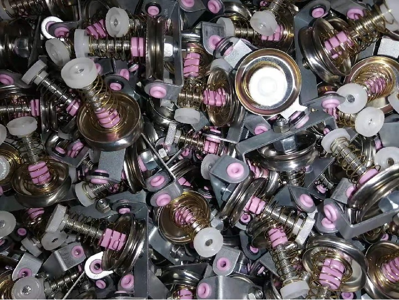 Dây mắt sứ bằng gốm, mắt sứ đi dây bằng gốm, gốm mắt sứ 95, mắt gốm sứ xỏ chỉ, mắt gốm sứ