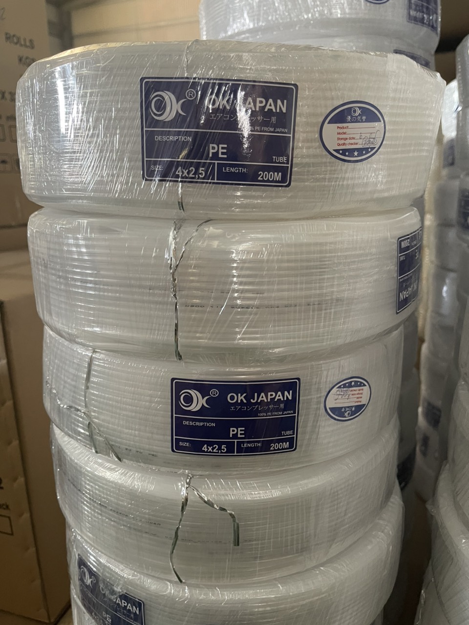 ống khí PE, dây khí nén PE, ống dẫn khí PE chống hoá chất, ống PE phi 6, ống PE phi 8, ống PE phi 10, ống PE phi 12, ống khí nén PE giá rẻ, ống khí PE chịu áp lực, dây hơi PE công nghiệp, ống PE mềm dẫn khí, ống dẫn khí PE cuộn, ống PE chống ăn mòn, dây khí PE tự động hóa, ống dẫn khí cho nhà máy, ống khí PE xuất xứ rõ ràng, ống khí PE hàng có sẵn, dây khí nén cho hệ thống robot, dây dẫn khí PE cho nhà xưởng, ống khí PE giao hàng nhanh