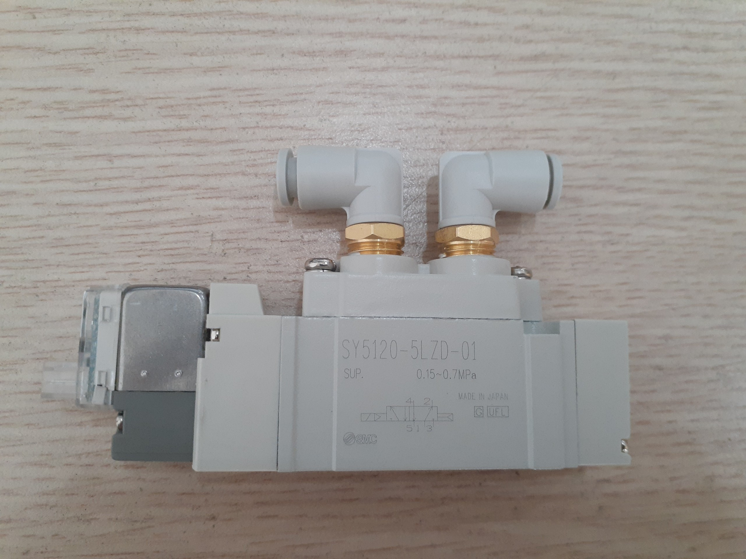 Van điện từ SY5120-5LZD-01, SY5120-5LZD-C4,SY5120-5LZD-C6 hãng SMC