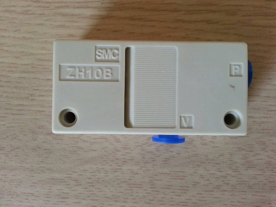 Một số hình ảnh của Van chân không ZH10BS-06-06