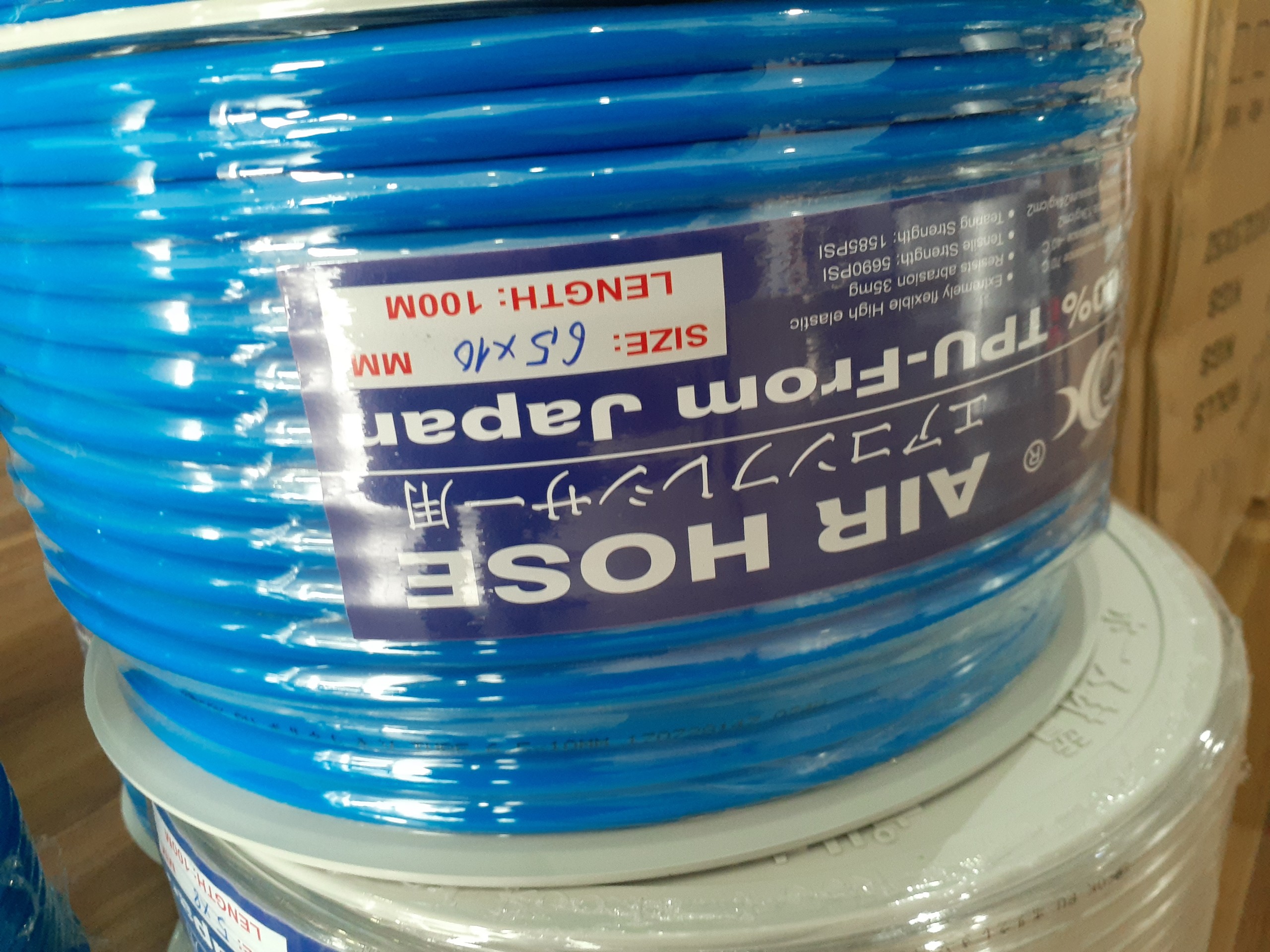 Ống dây khí màu trắng và xanh dương có sẵn phi 4,6x8x10x12x16mm