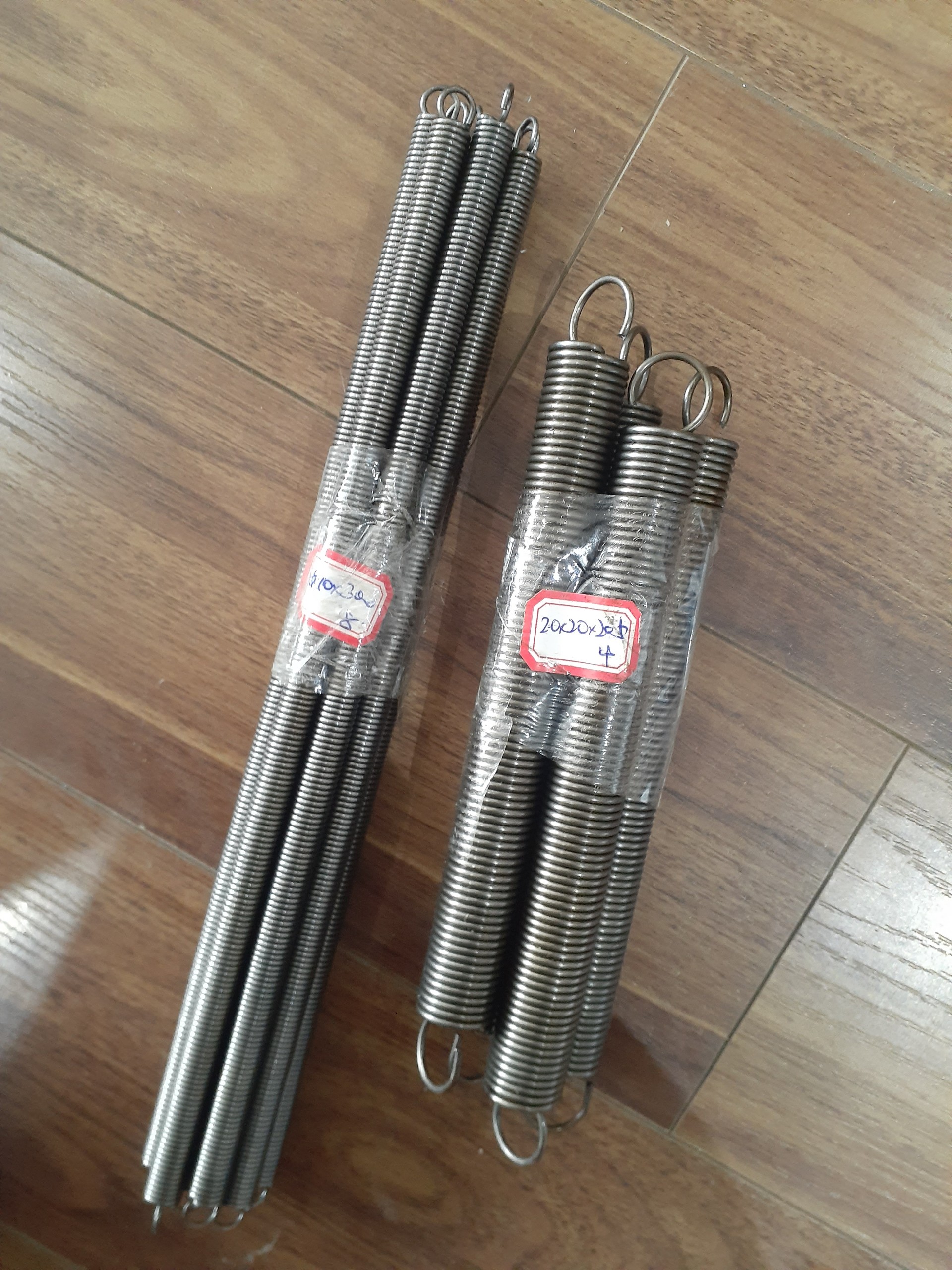 Lò xo kéo thép 304 không gỉ, lò xo kéo