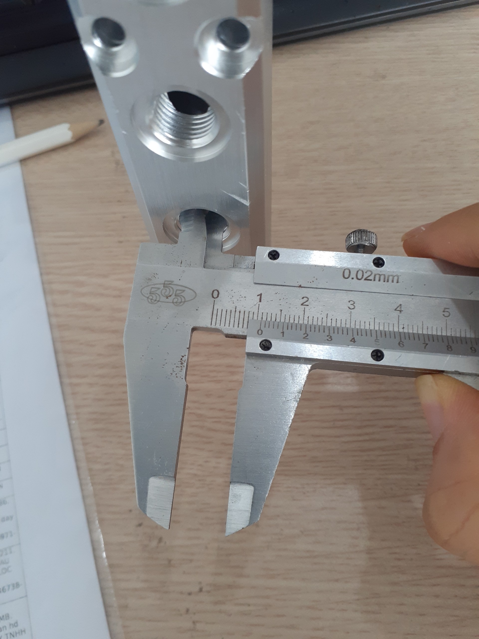 Thanh chia khí nhiều cổng chia 2,3,4,5 ren trong LA2, LA3, LA4, LA5 Bộ chia khí nhiều cổng LA2, LA3, LA4, LA5