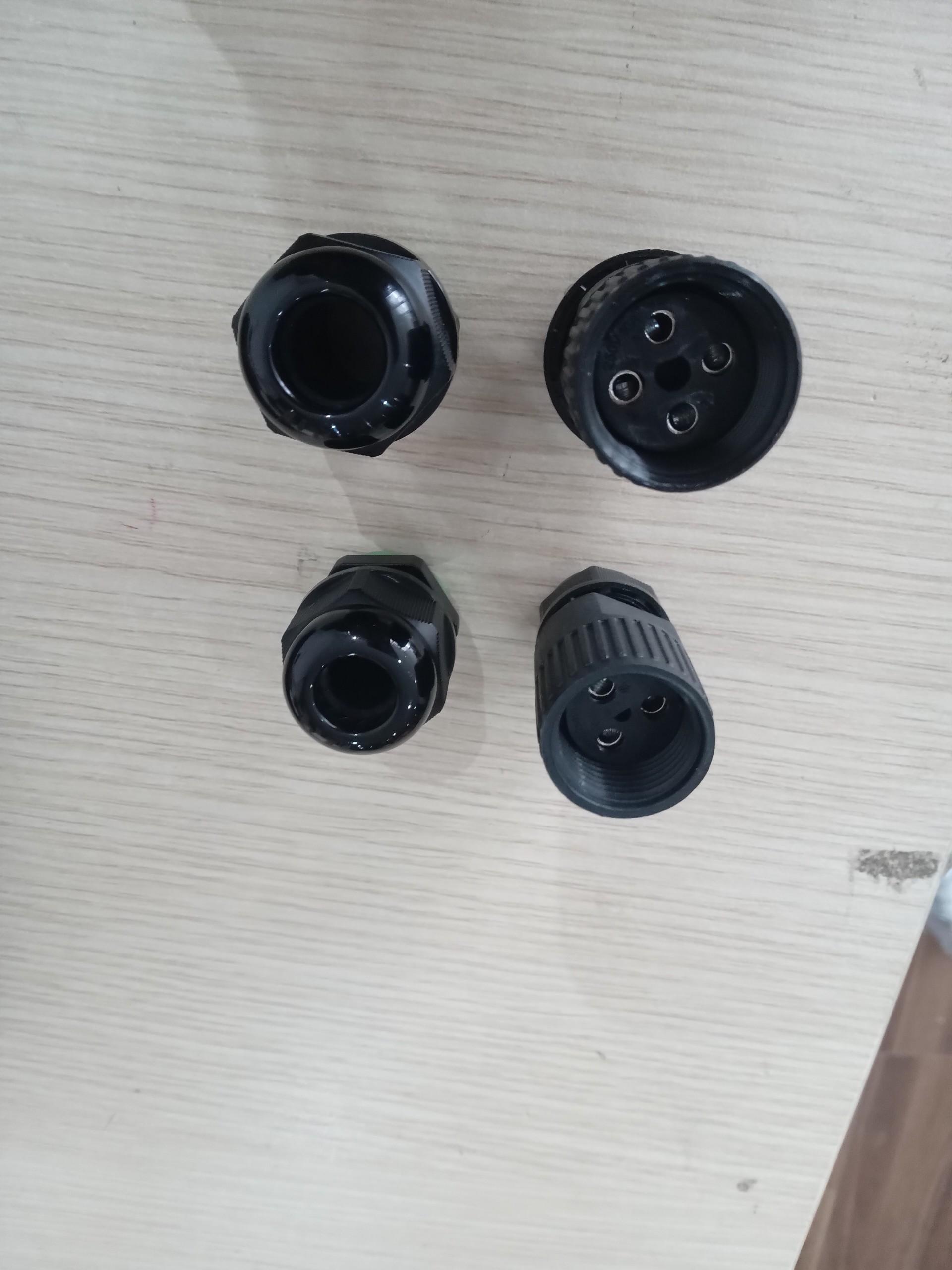 Cút nối dây điện thẳng M20-3P  Đầu nối thẳng chống nước M20-3P đầu nối nhanh chống nước M20-3P loại 3 lỗ