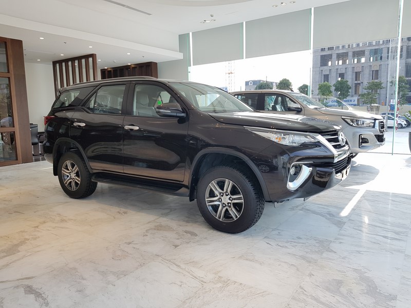 toyota-fortuner-1-cau-o-viet-nam