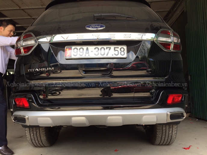 lắp bodykit cho Everest Bắc Ninh