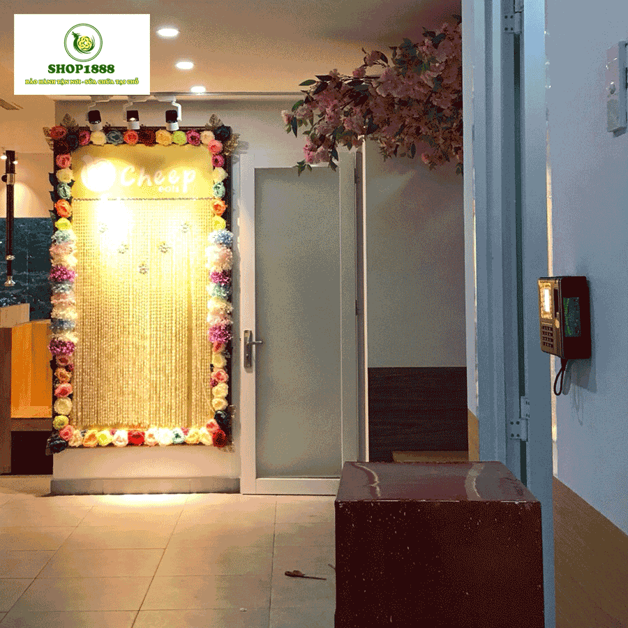 Khách hàng lắp đặt máy chấm công vân tay của Shop1888 Khách hàng lắp đặt máy chấm công vân tay của Shop1888