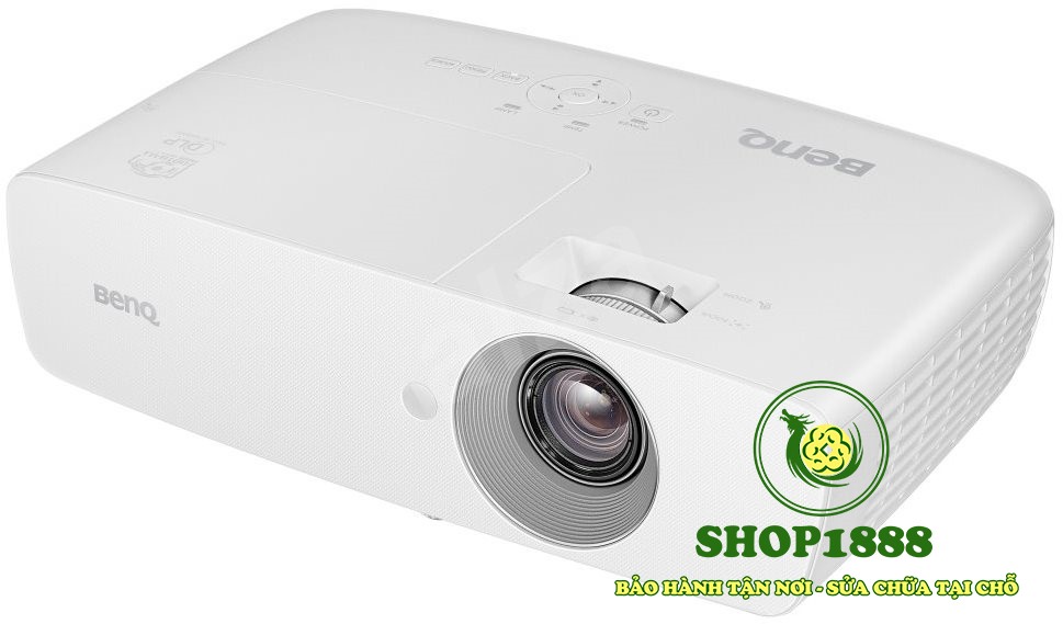 danh-gia-may-chieu-benq-th683-shop1888