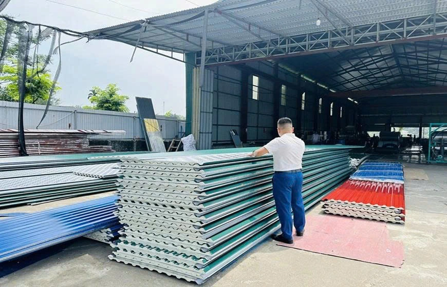 Hướng dẫn kiểm tra tôn Olympic bằng mắt thường và dụng cụ cơ bản