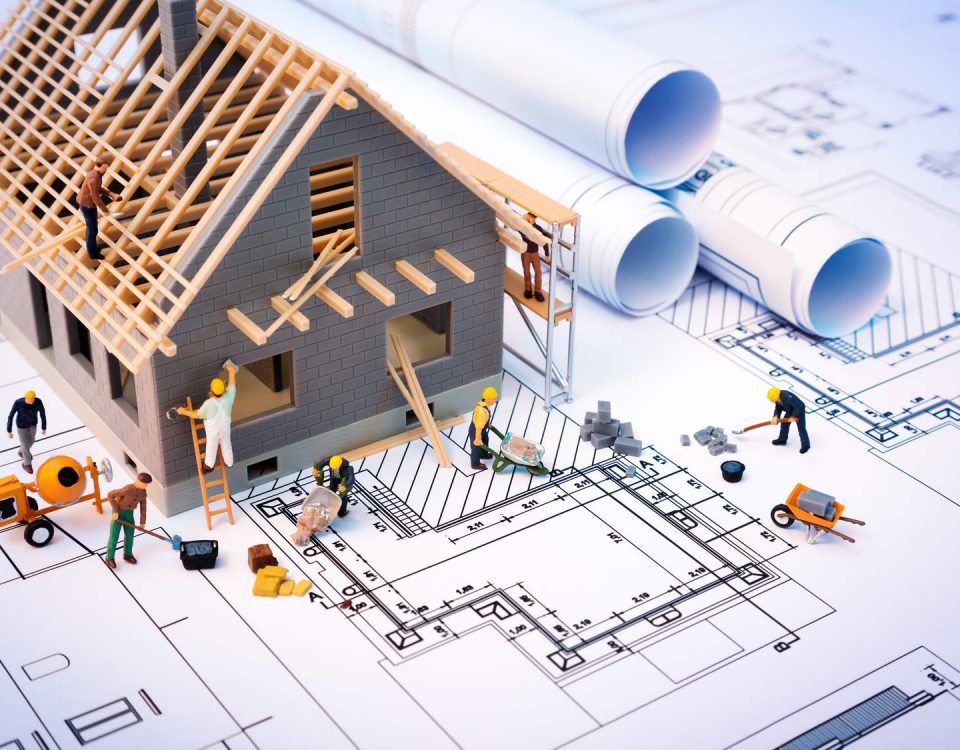 Đo đạc chính xác diện tích mái tôn để xác định số lượng và kích thước tấm tôn cần thiết