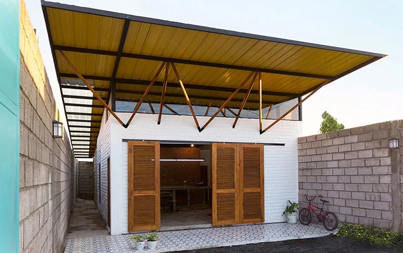 Mẫu nhà ống cấp 4 lợp mái tôn độc đáo giá rẻ. Giá 250 triệu