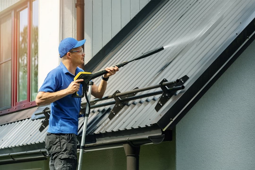 Kiểm tra và bảo dưỡng định kỳ giúp mái nhà bền đẹp và sáng mới