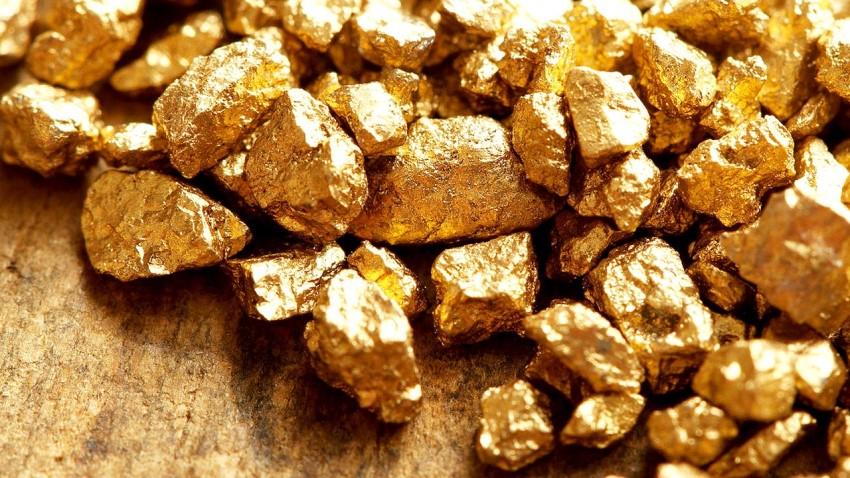 Mệnh Kim mang đặc trưng của kim khí rắn chắc và quý giá