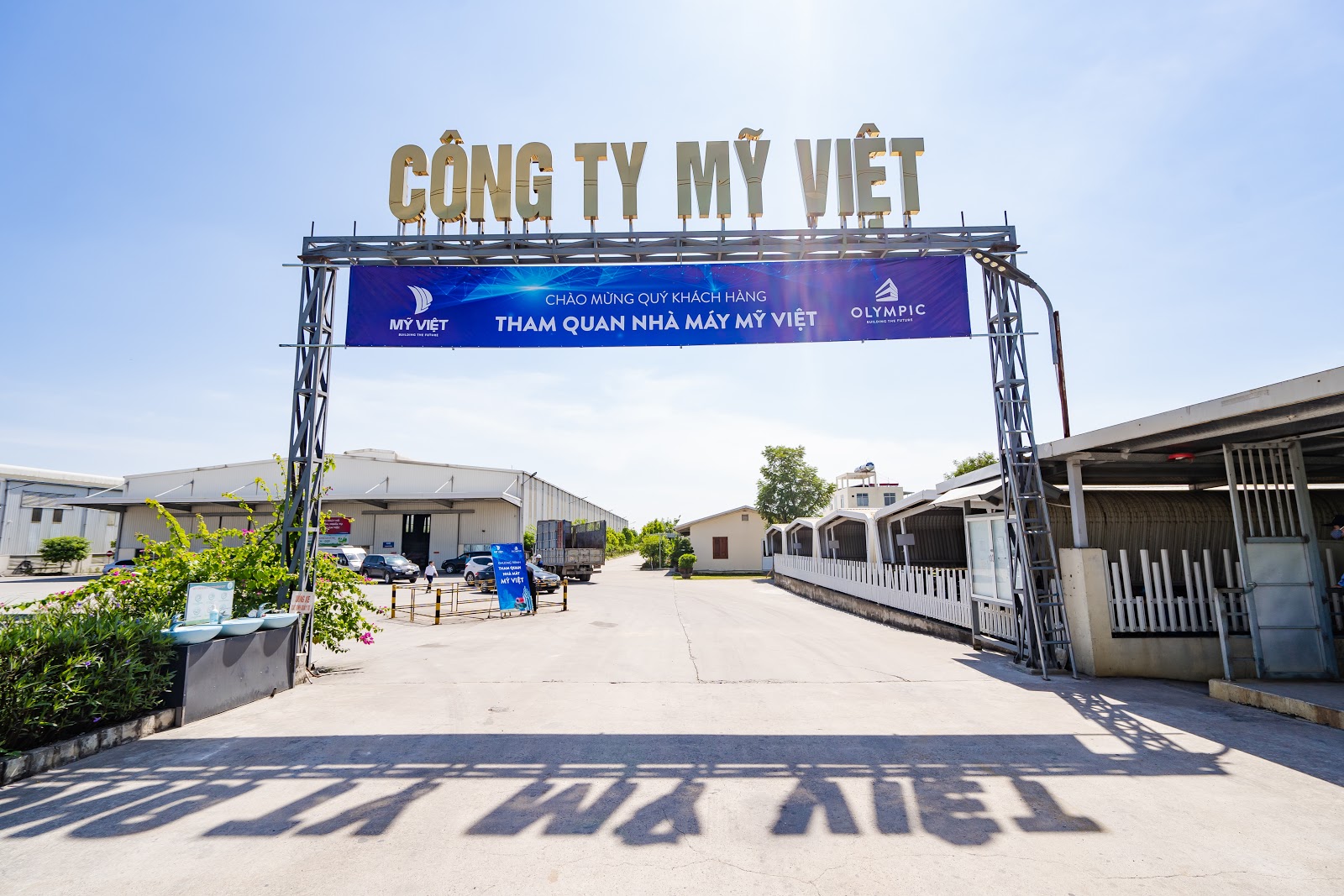 Nhà máy Mỹ Việt - nơi sản xuất ra tôn lợp mái Olympic chất lượng cao