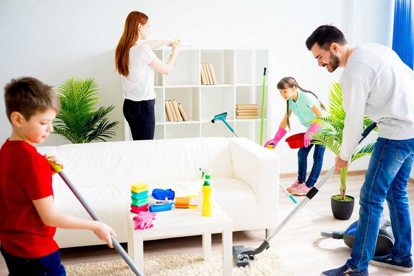 Thường xuyên lau dọn nhà cửa đảm bảo không gian sạch đẹp