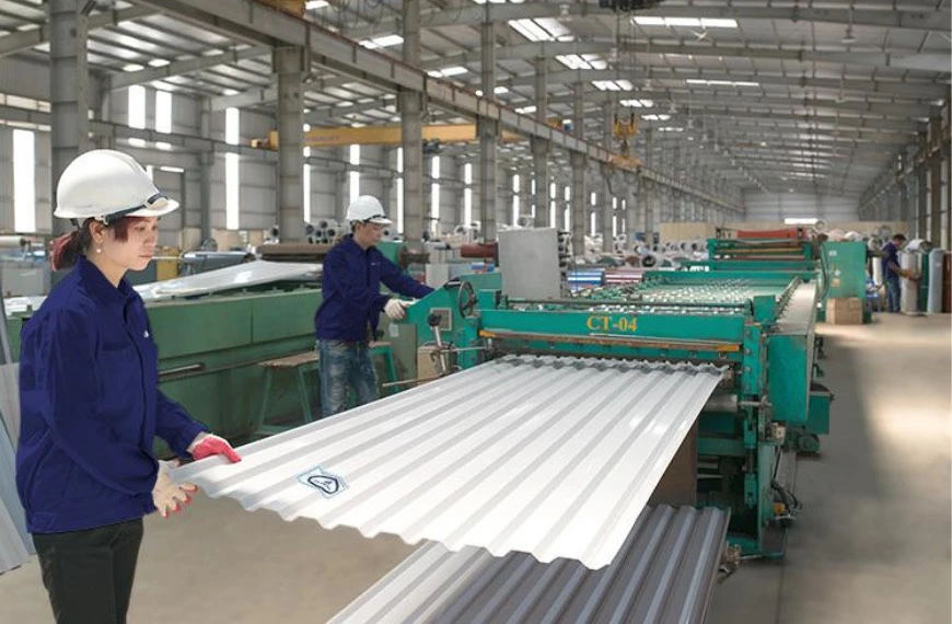 Ưu điểm vượt trội của tôn cách nhiệt màu trắng sữa