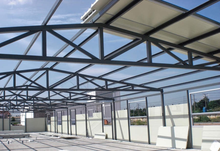 Cấu tạo tôn và kỹ thuật lắp đặt là 2 yếu tố cốt lõi đảm bảo độ bền tuổi thọ mái
