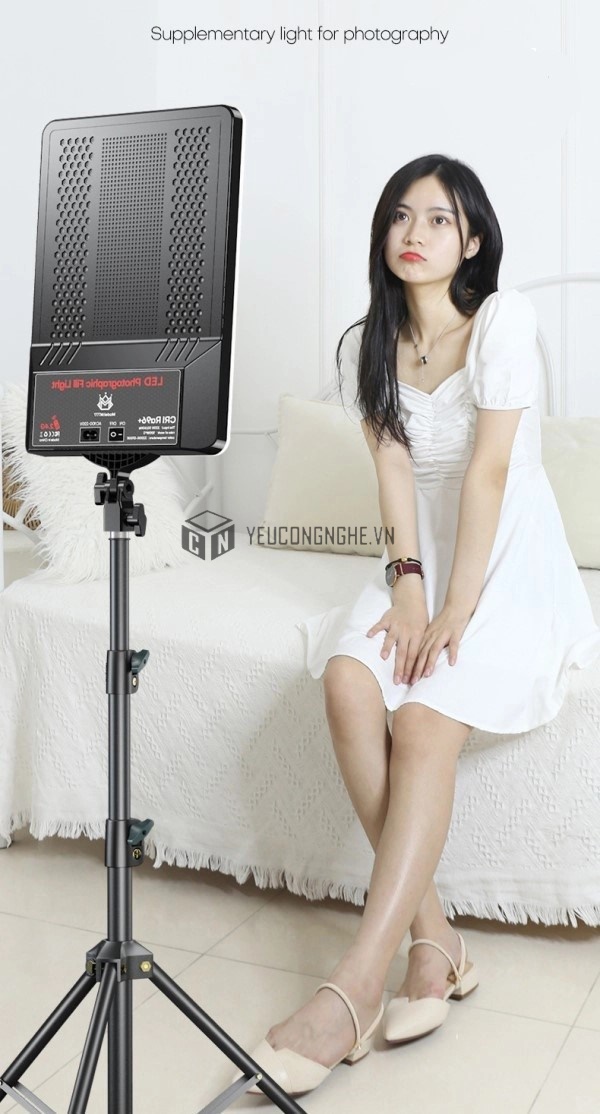 Đèn Led quay phim Pro Video Light M777