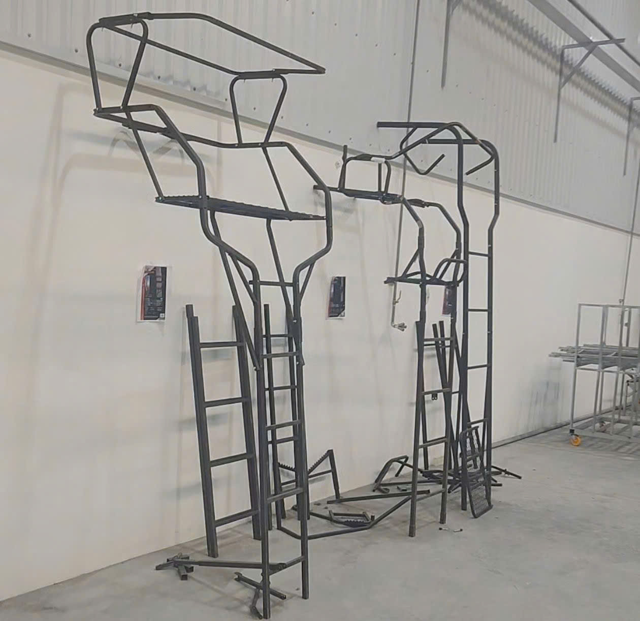 SẢN XUẤT, GIA CÔNG CÁC SẢN PHẨM OUTDOOR TỪ VẬT LIỆU NHÔM VÀ SẮT THÉP