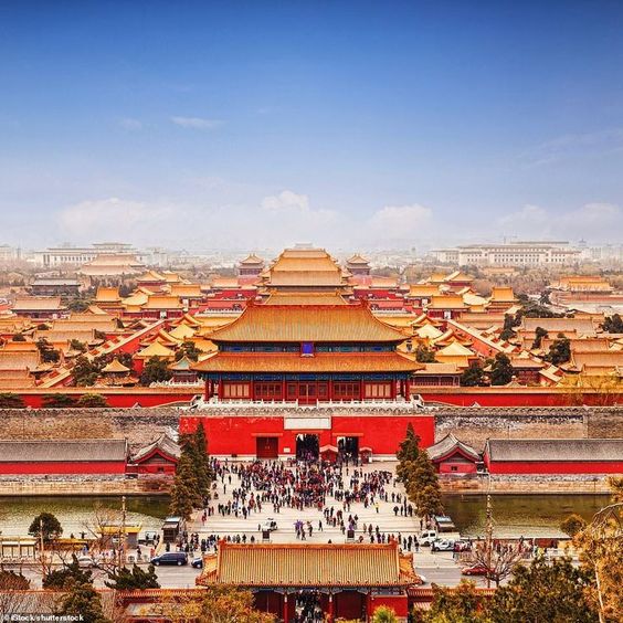 Top những địa điểm du lịch mà không thể bỏ qua khi đặt chân đến với đất nước 