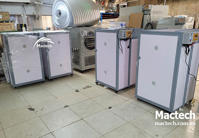 Máy ấp trứng công nghiệp