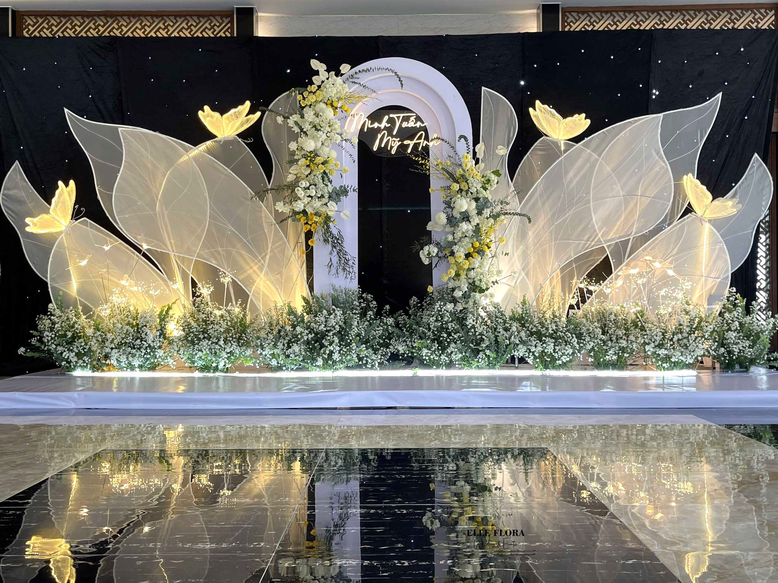 Trang trí đám cưới Khách sạn Rex Quận 1