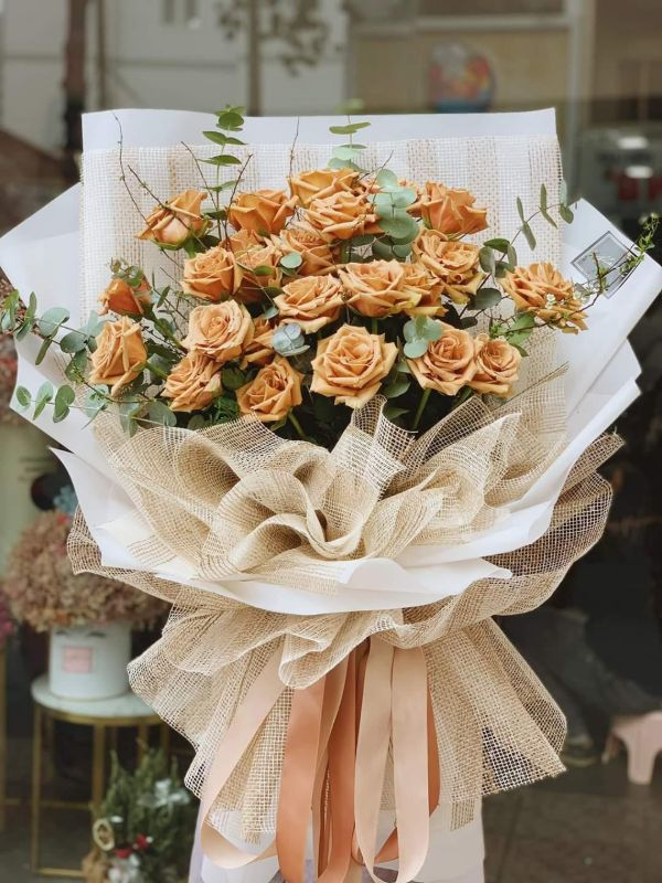 Hoa kỷ niệm ngày cưới biểu tượng tình yêu từ Elle Flora