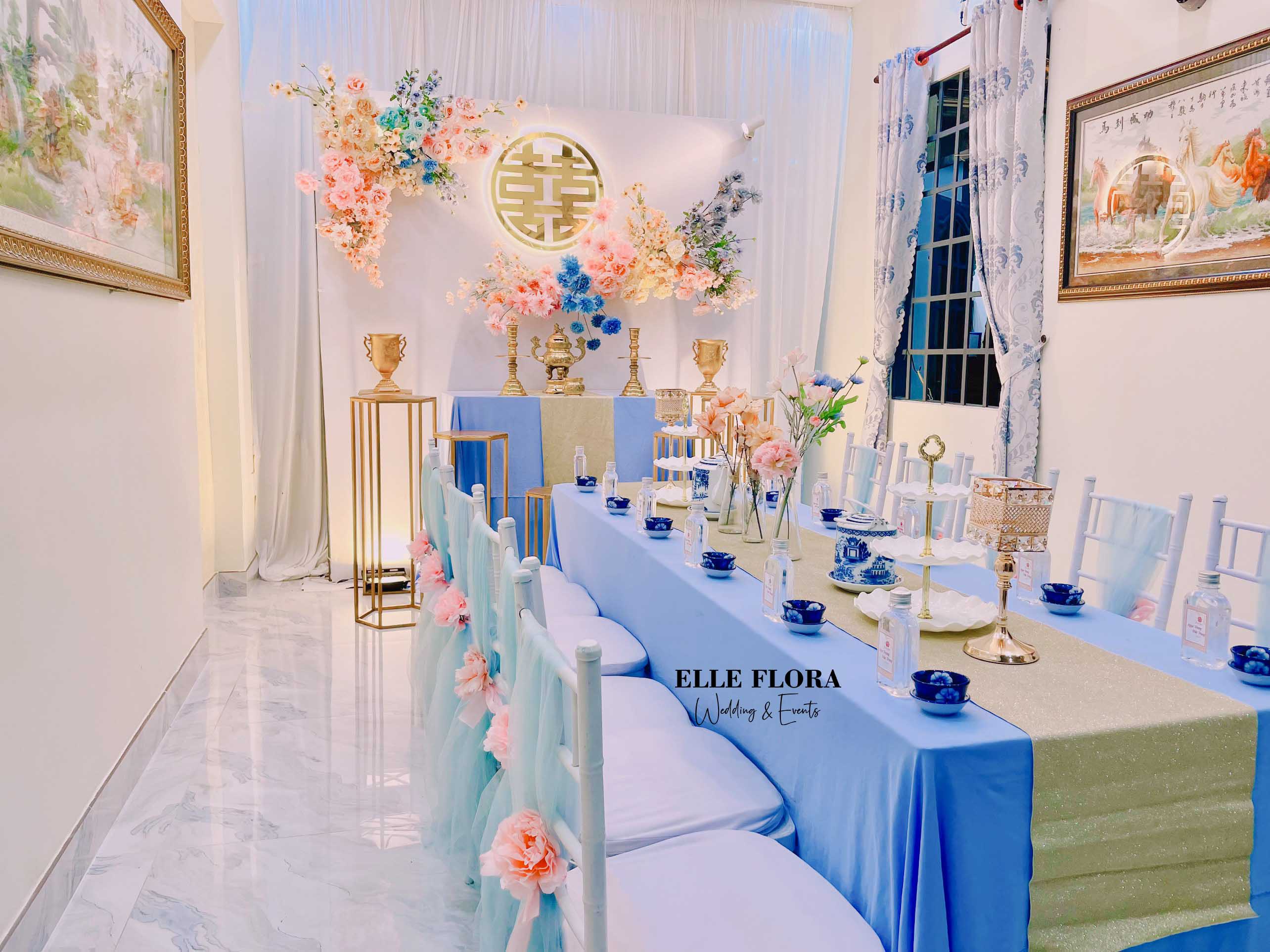 Trang trí gia tiên