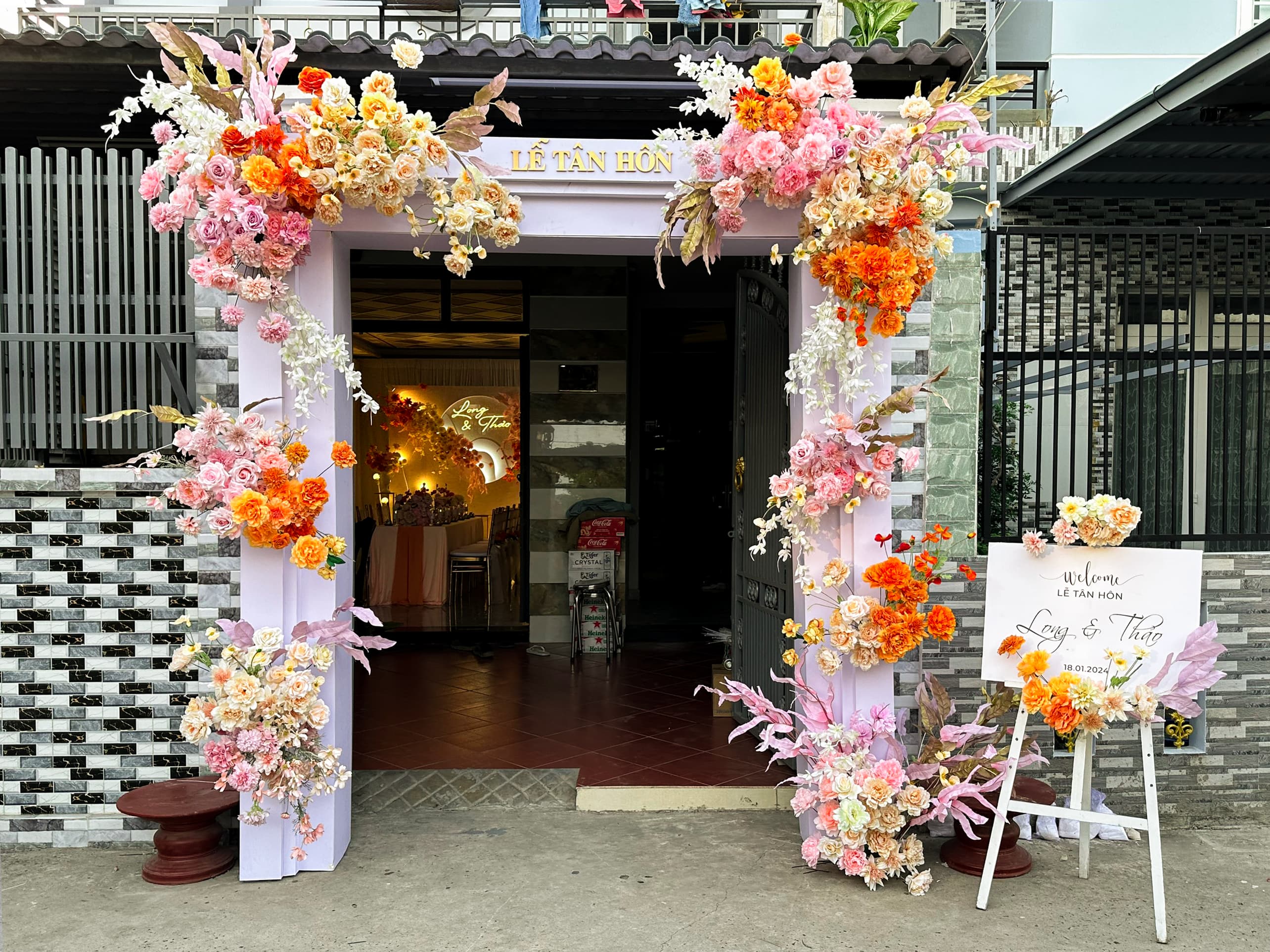 CAM NÂU NEON