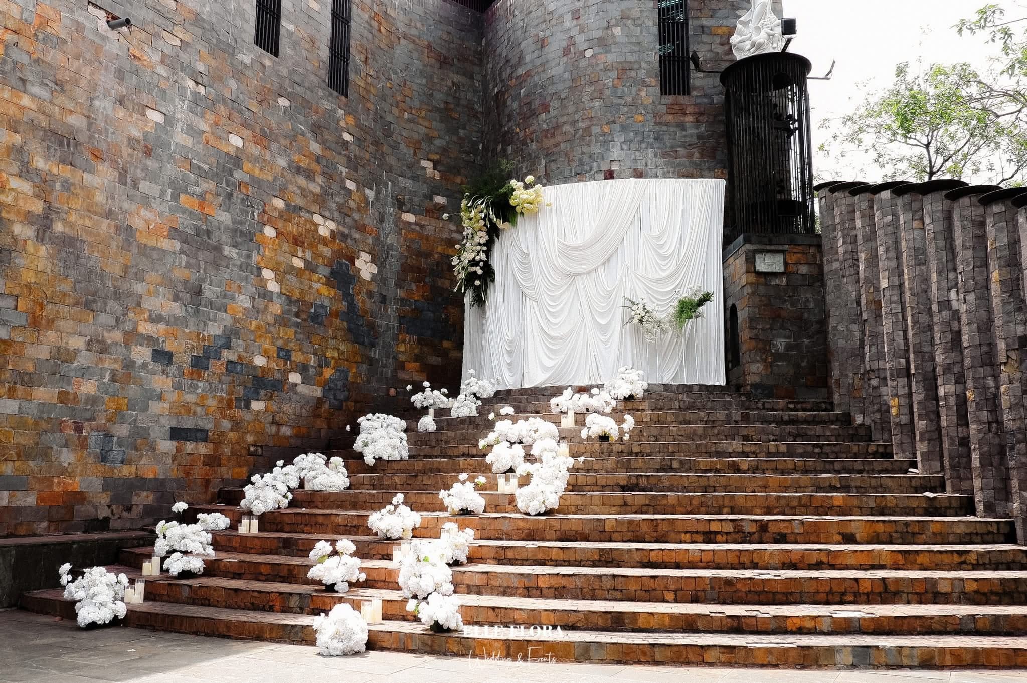 Trang trí tiệc cưới tại Lâu Đài Long Island