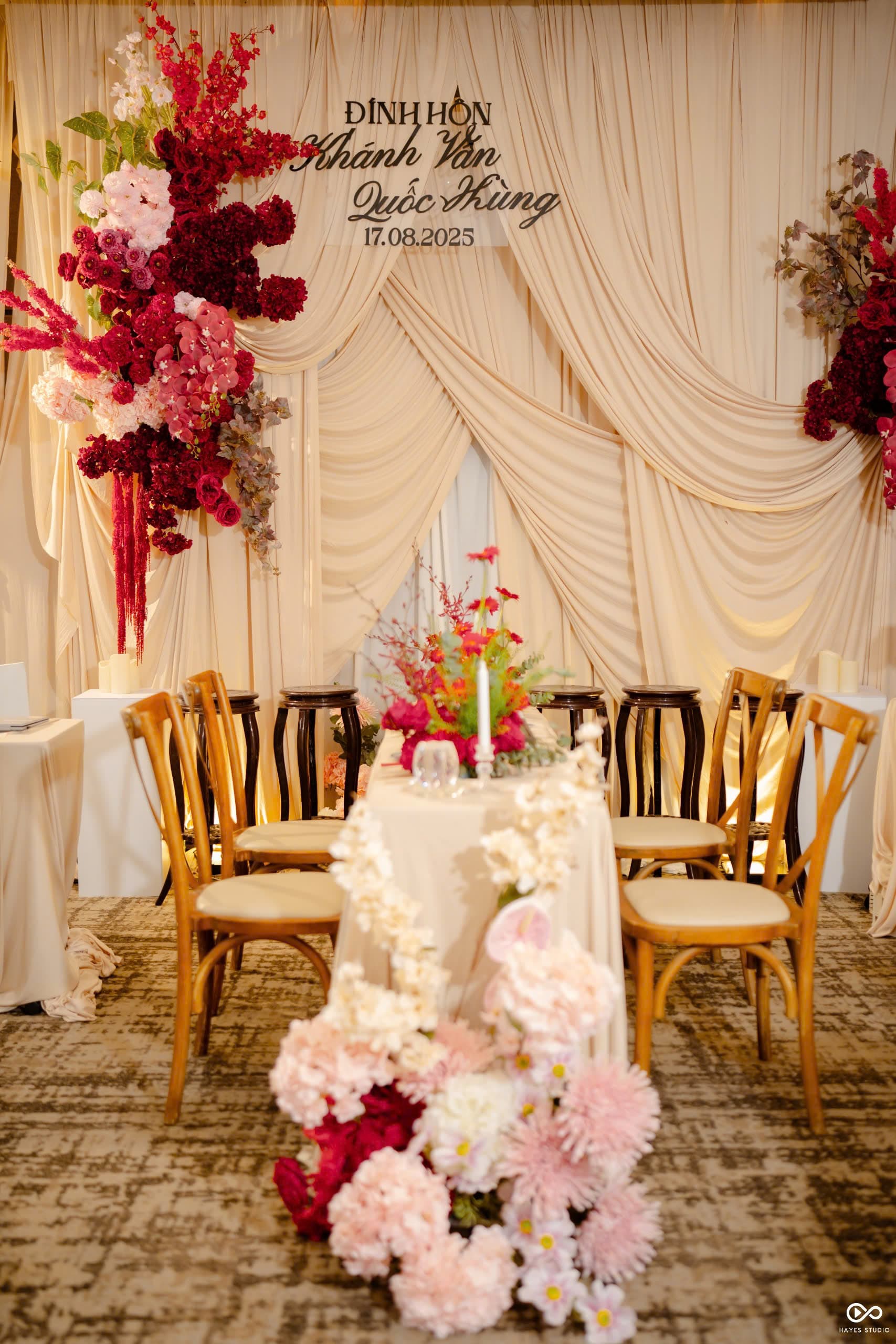 Trang trí cưới tone pastel sang trọng