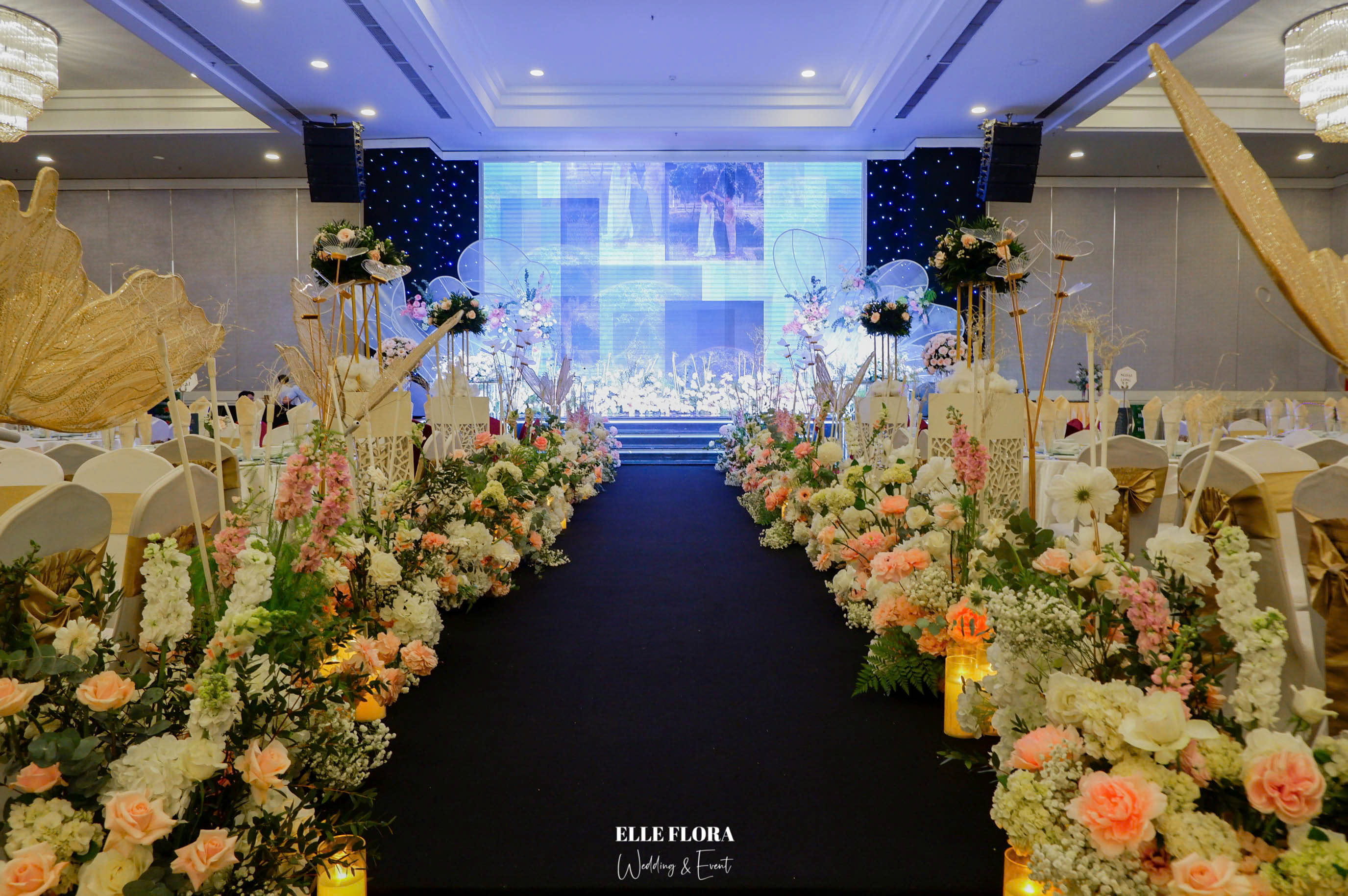 Thiết Kế Lối Đi Hoa Phủ Sàn – Garden Luxury Signature