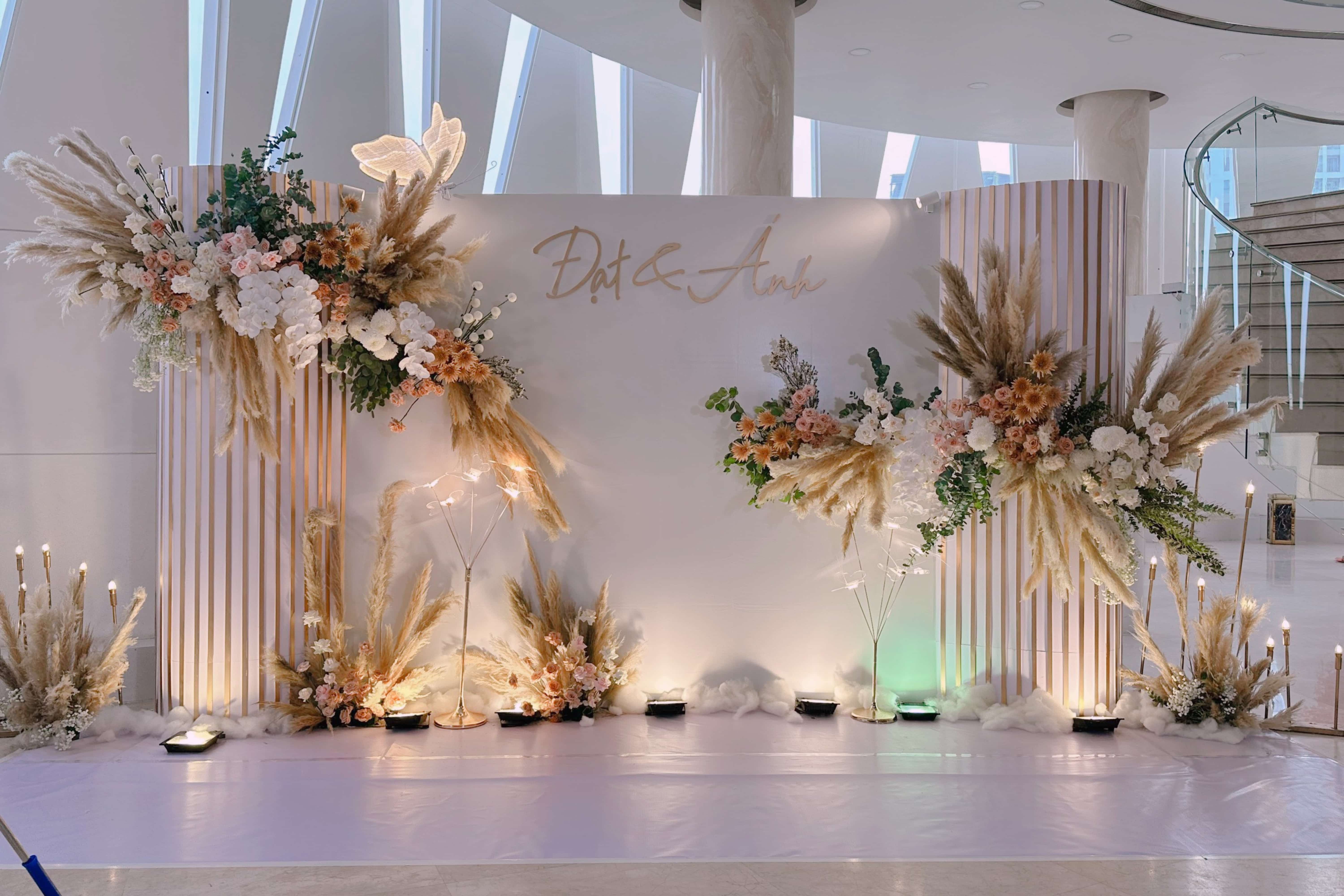 BACKDROP CHỤP HÌNH ĐÁM CƯỚI