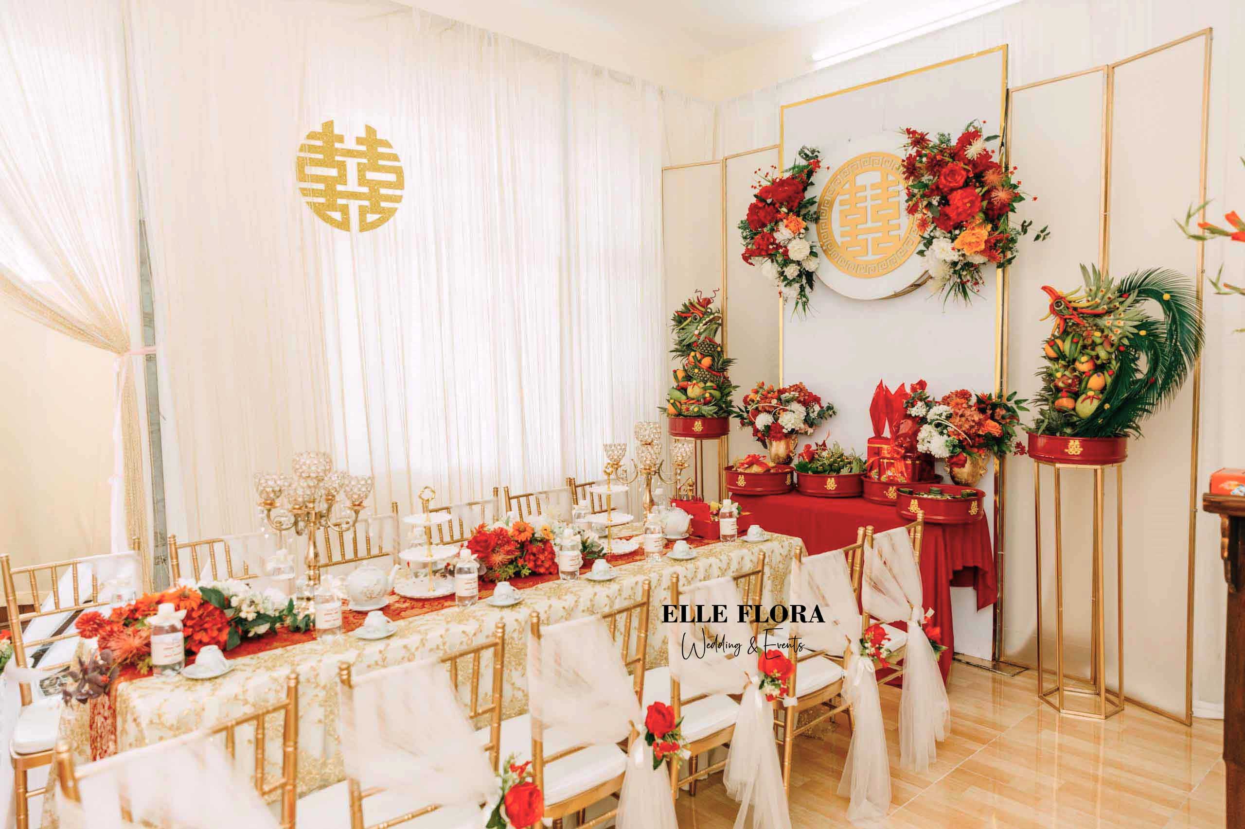 Trang trí gia tiên cơ bản tone đỏ