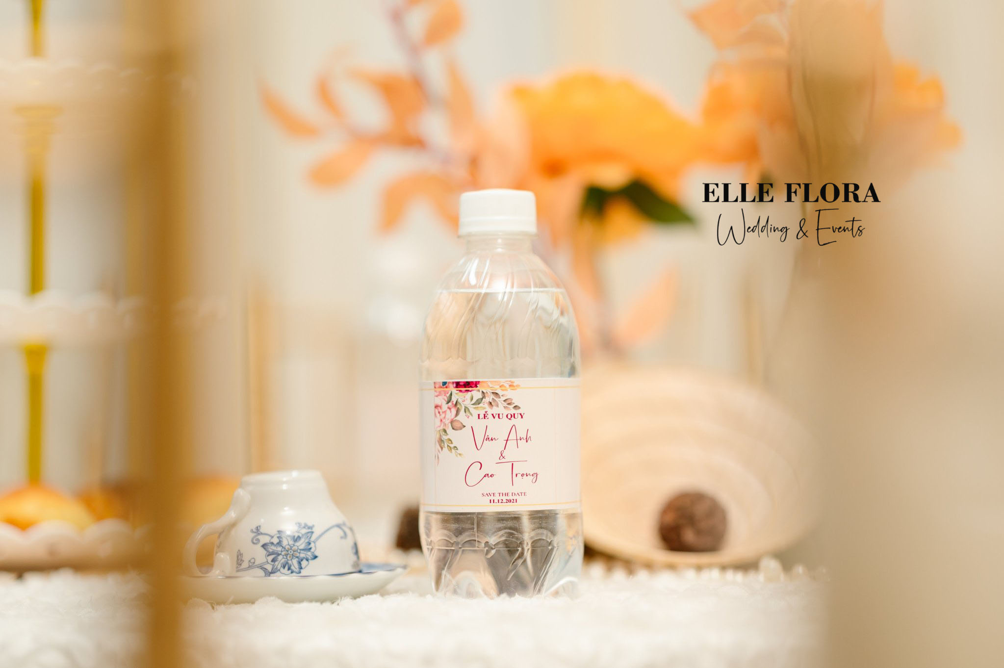 Nước suối tên cô dâu chú rể