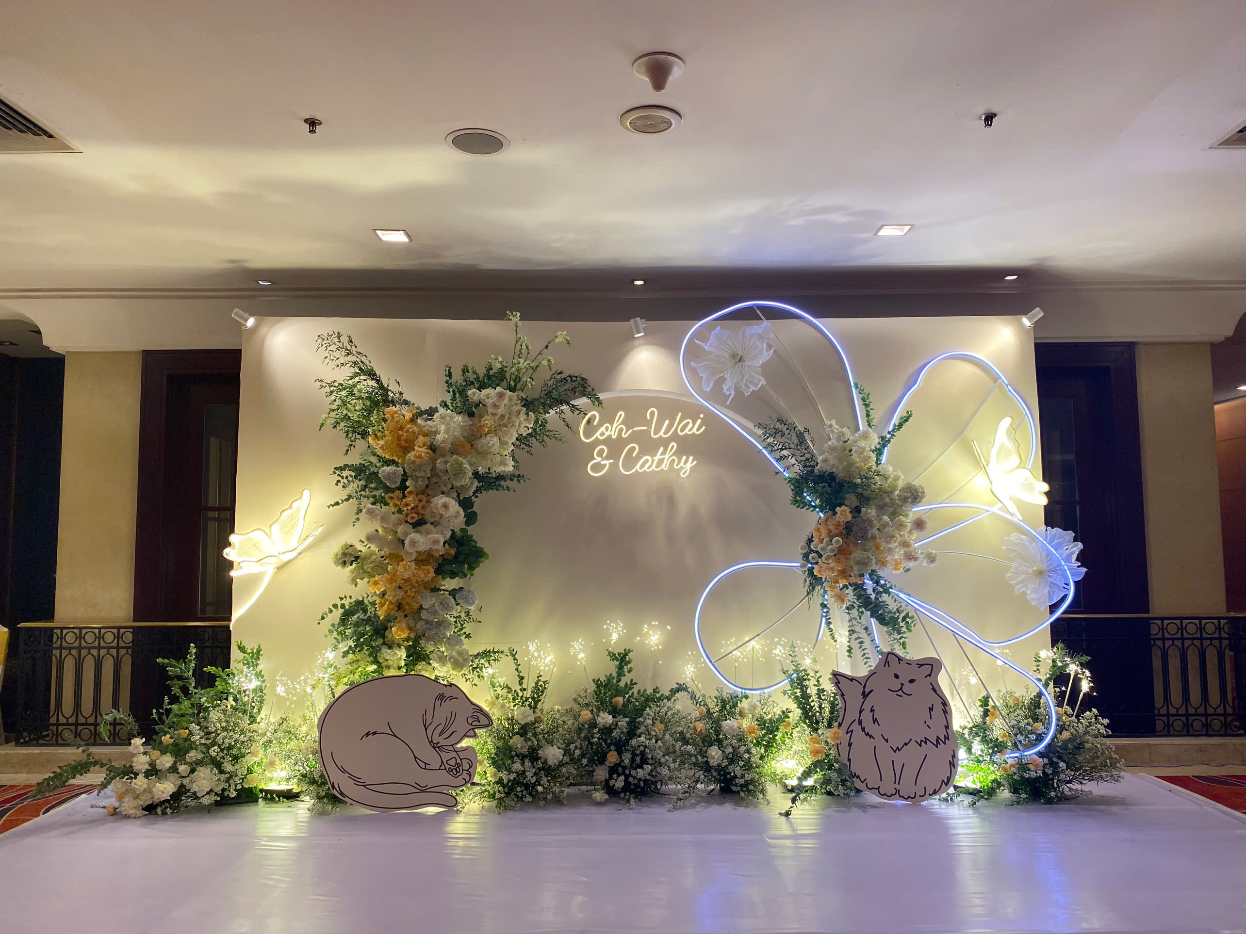 BACKDROP CHỤP HÌNH ĐÁM CƯỚI